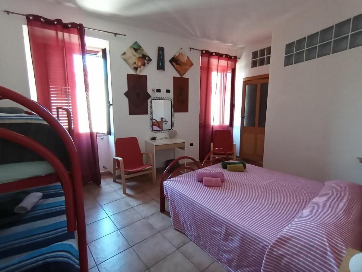 Orgosolo B&B Sardegna Εξωτερικό φωτογραφία