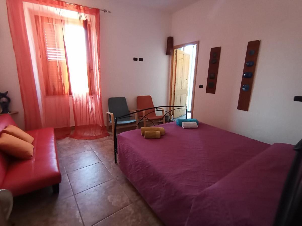 Orgosolo B&B Sardegna Εξωτερικό φωτογραφία